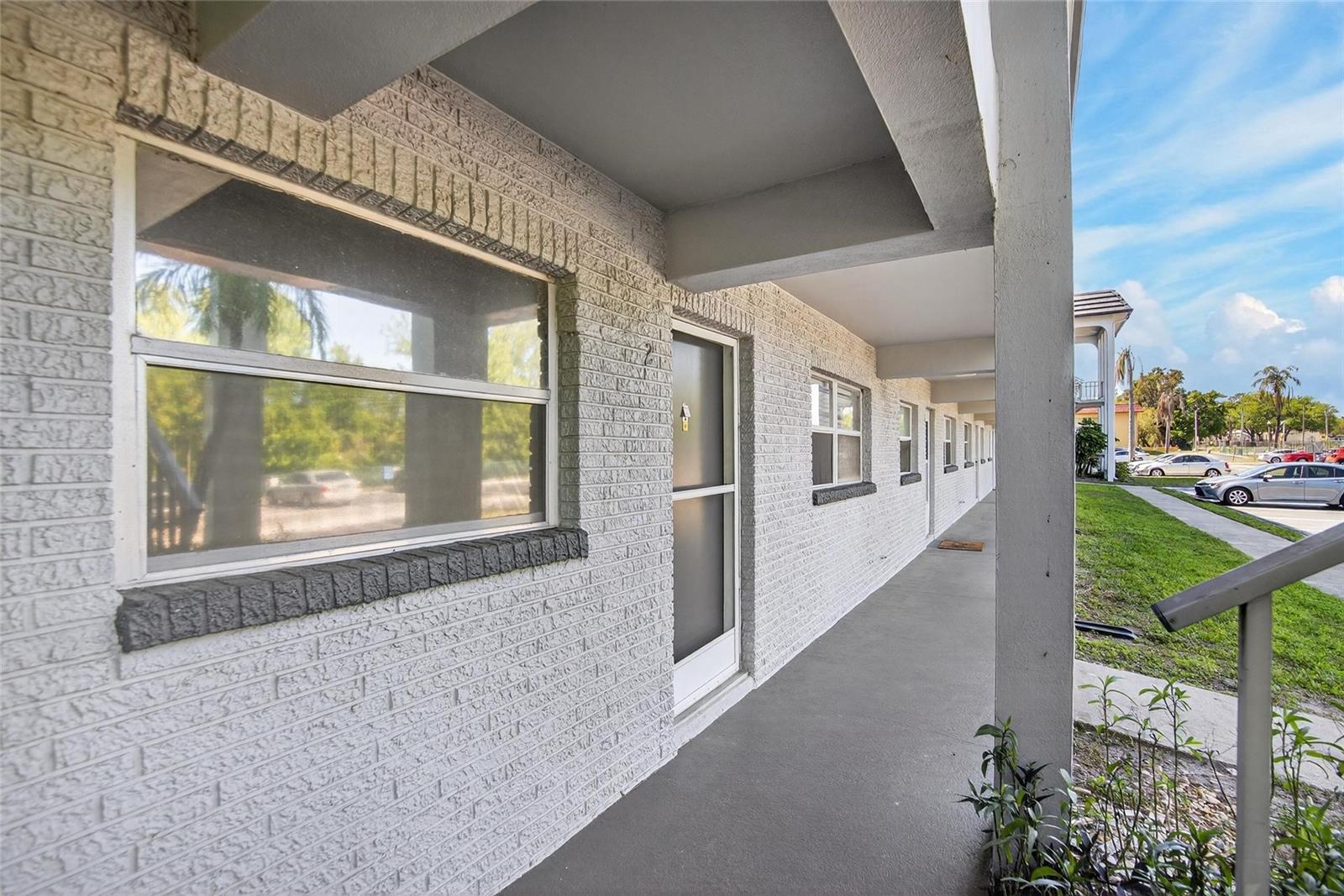 Image 35 of 52 For 1303 Hercules Avenue 2