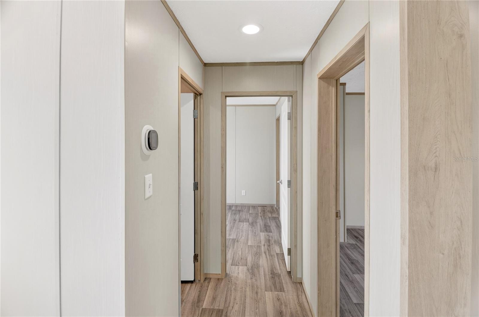 Image 18 of 31 For 5570 76th Terrace