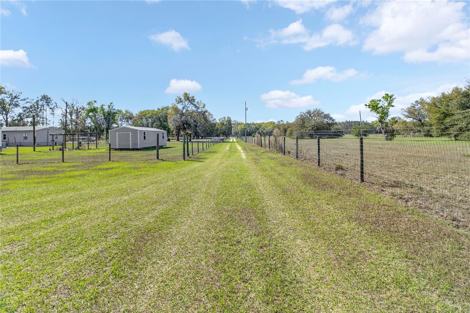 Image 3 of 31 For 5570 76th Terrace