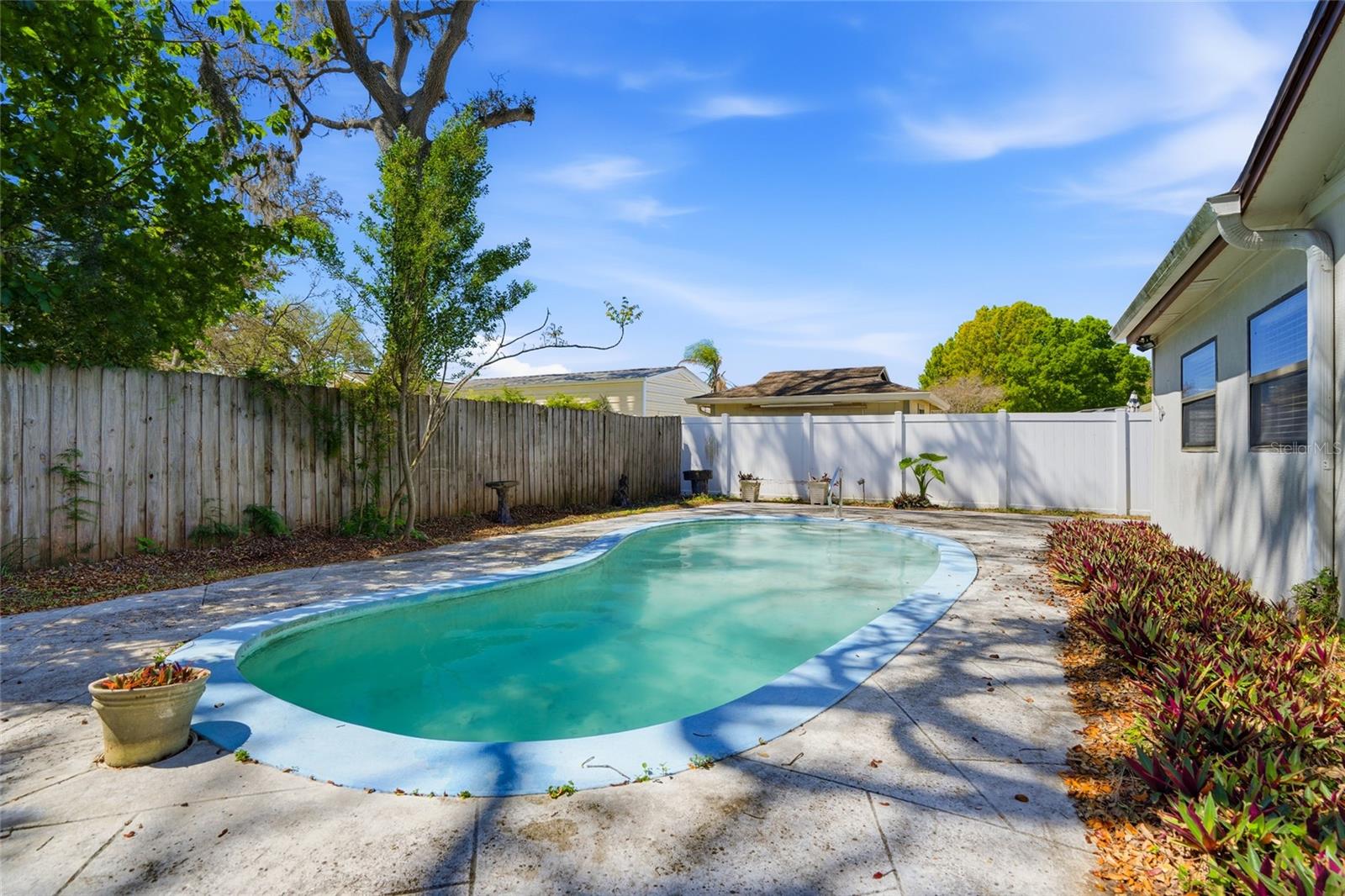 Image 25 of 29 For 3312 W Burke St