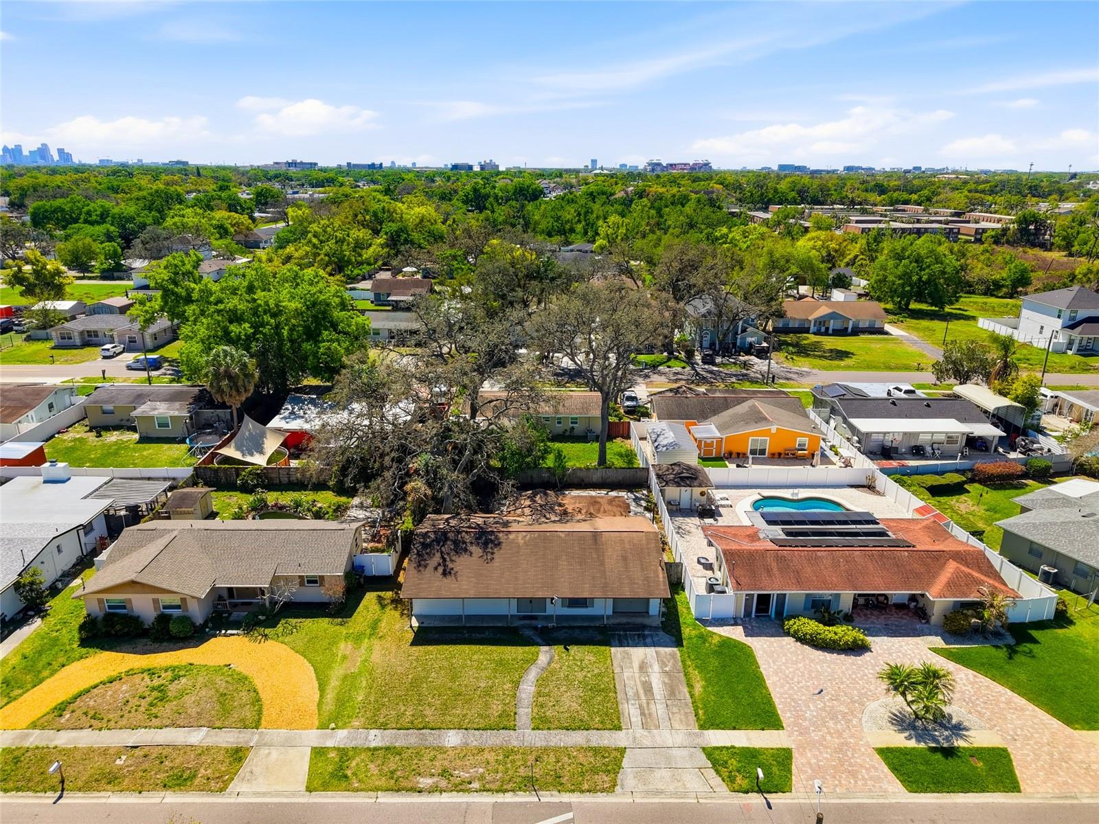 Image 28 of 29 For 3312 W Burke St