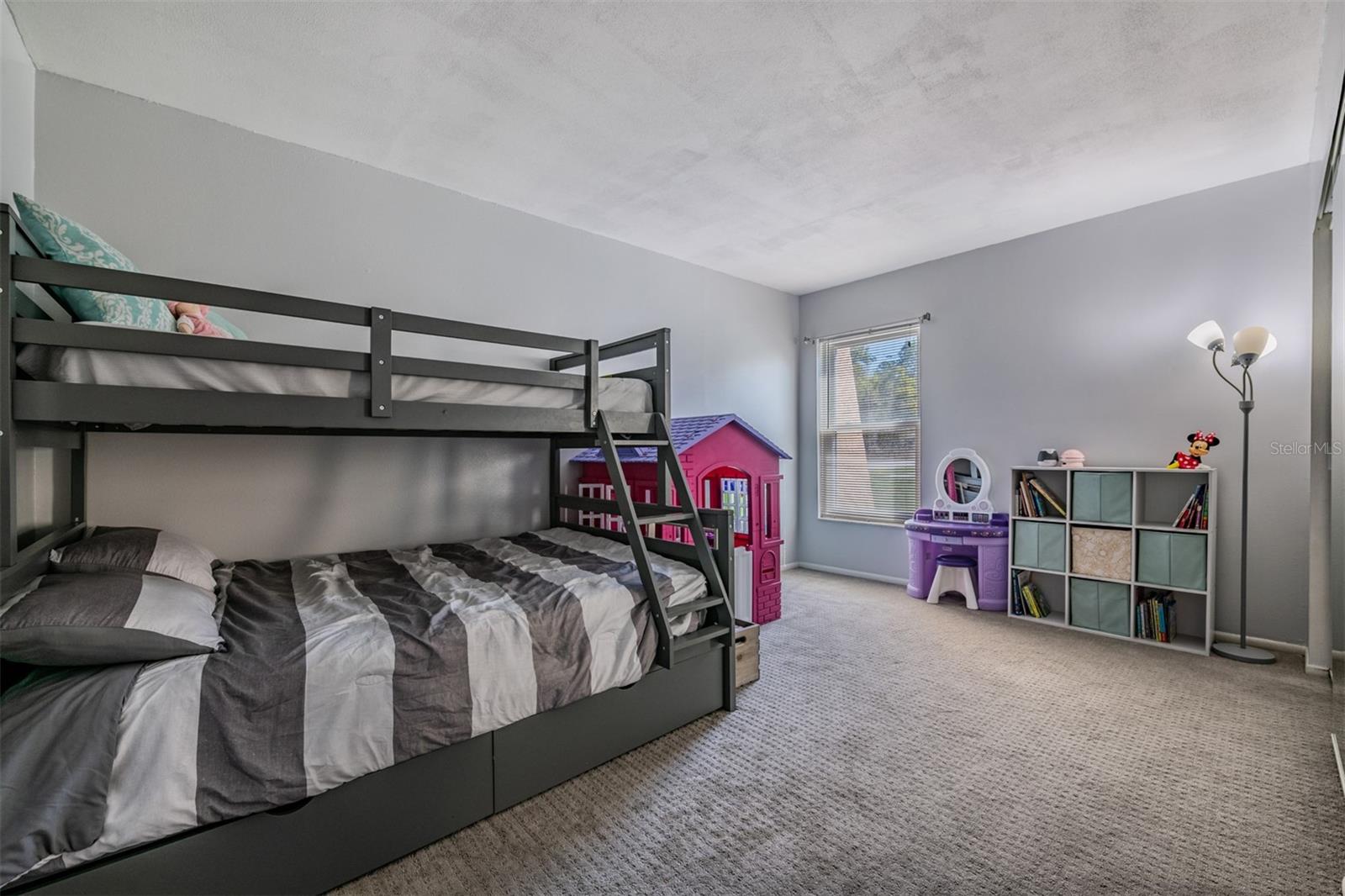 Listing photo id 14 for 11224 Sheffield Road