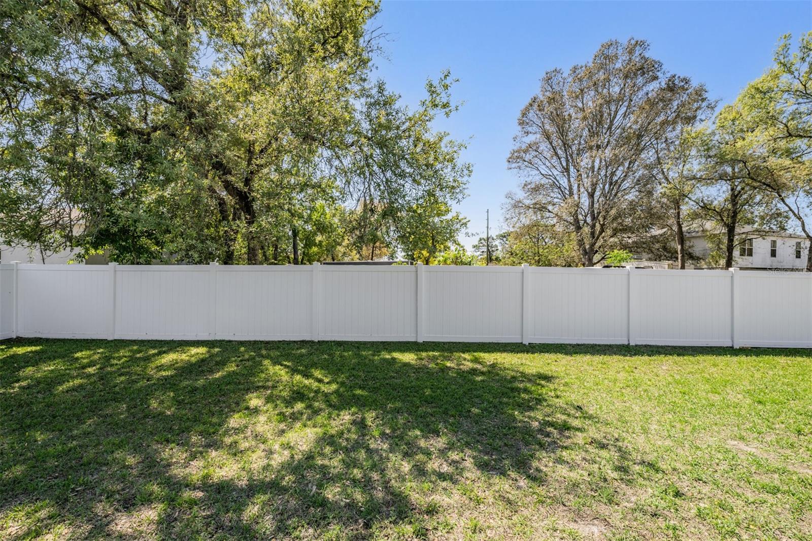 Listing photo id 27 for 11224 Sheffield Road