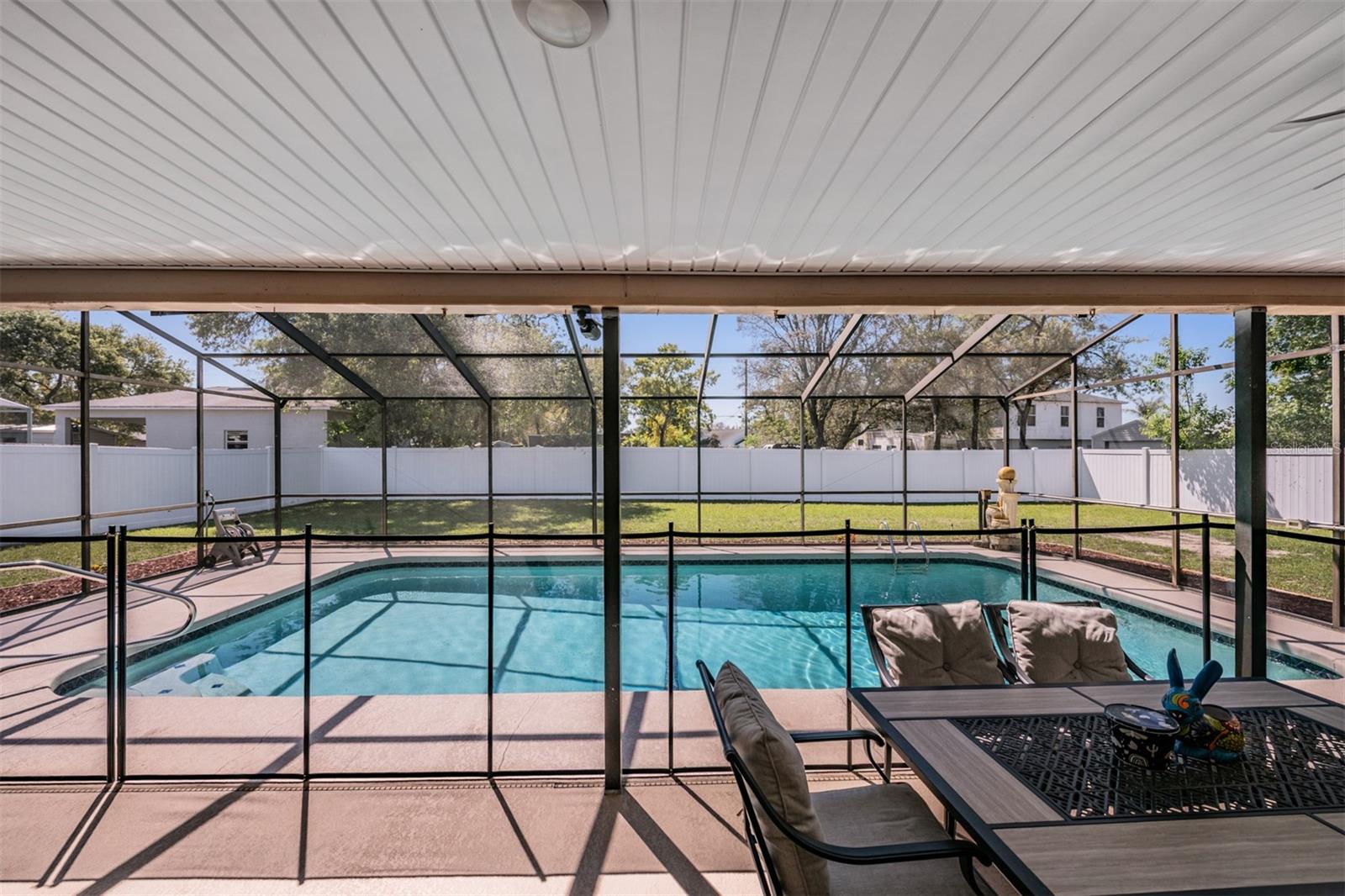 Listing photo id 1 for 11224 Sheffield Road