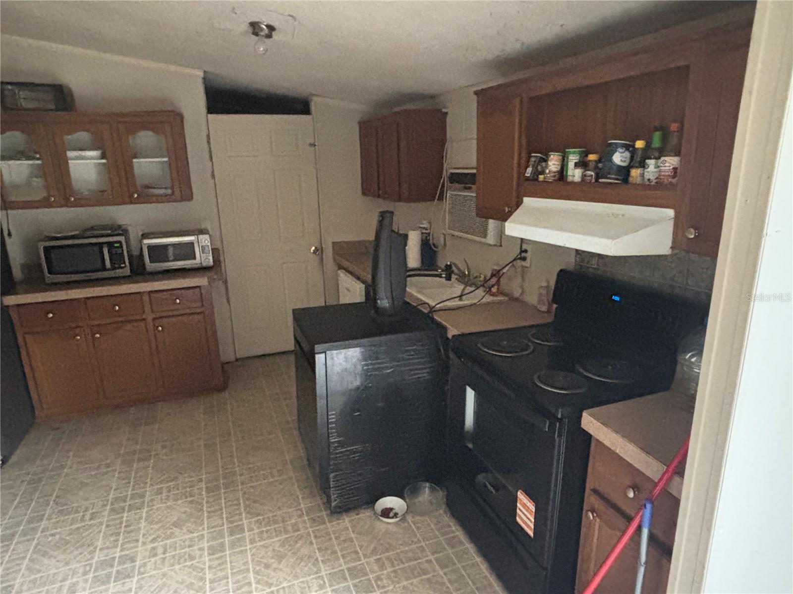 Image 13 of 48 For 6106 Nundy Avenue