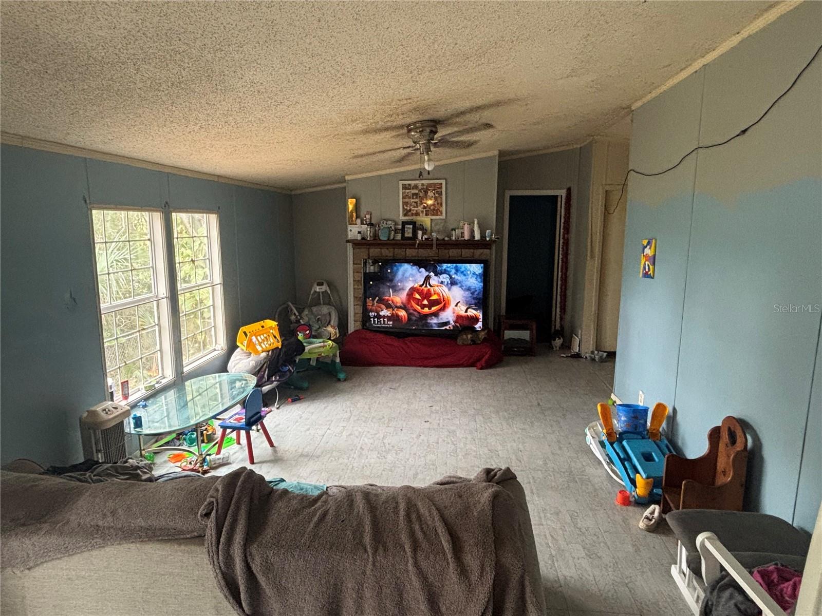 Image 19 of 48 For 6106 Nundy Avenue