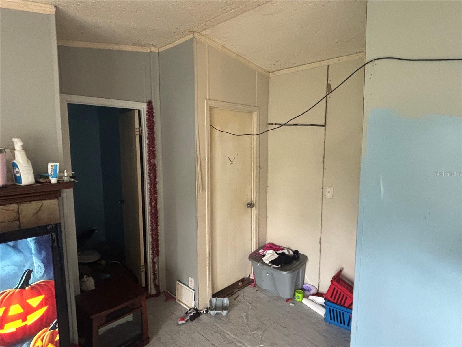 Image 21 of 48 For 6106 Nundy Avenue