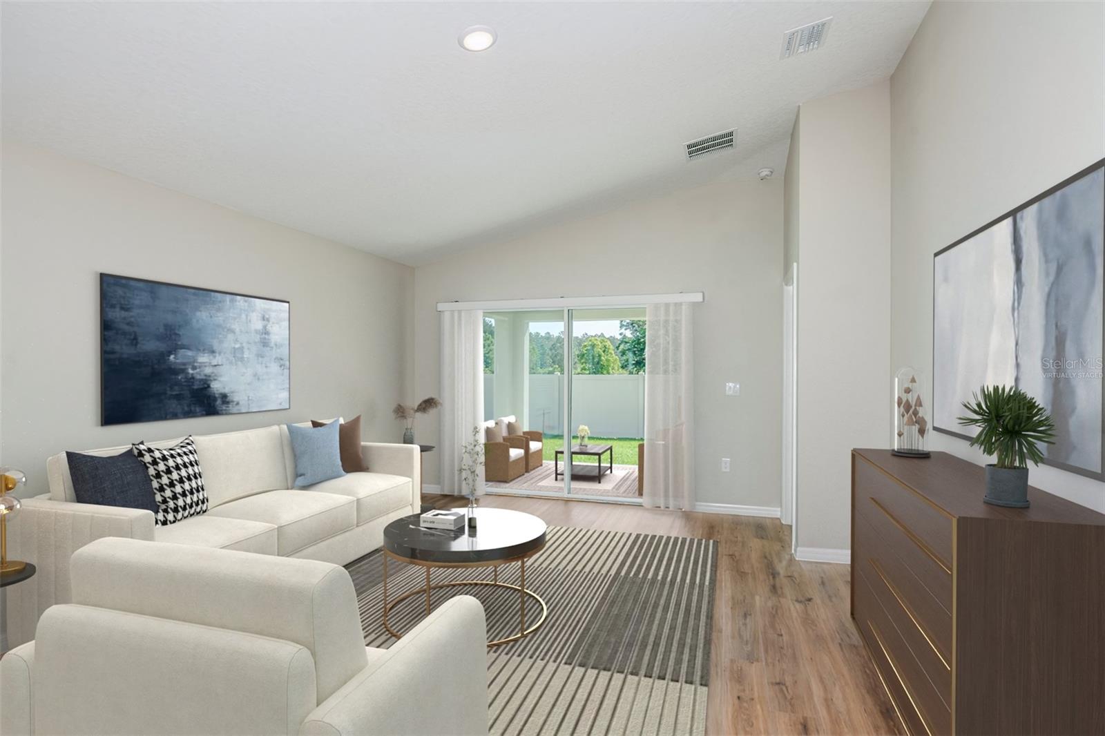 Listing photo id 3 for 15246 Maude Landing Loop