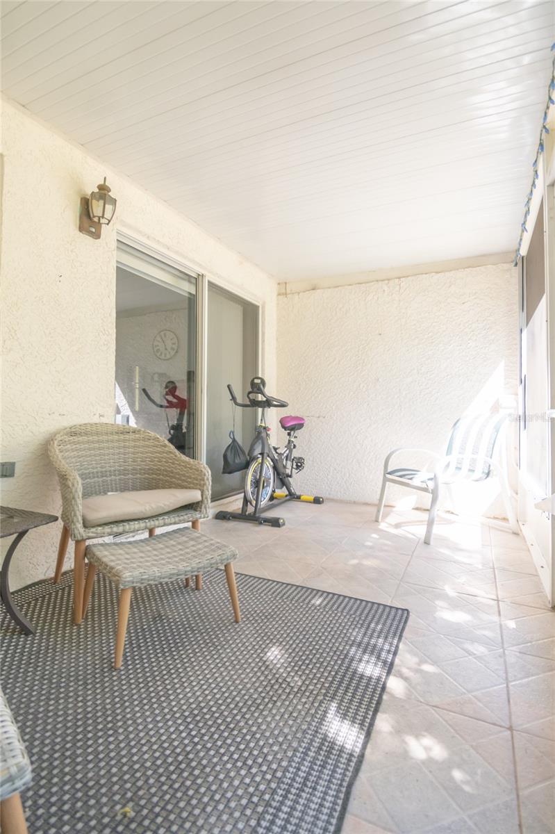 Image 15 of 22 For 2898 Thaxton Drive 74