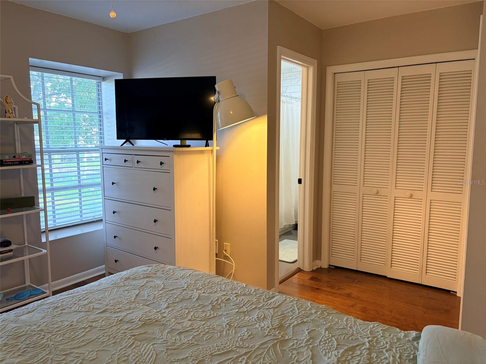 Image 31 of 37 For 16302 Rambling Vine Drive W