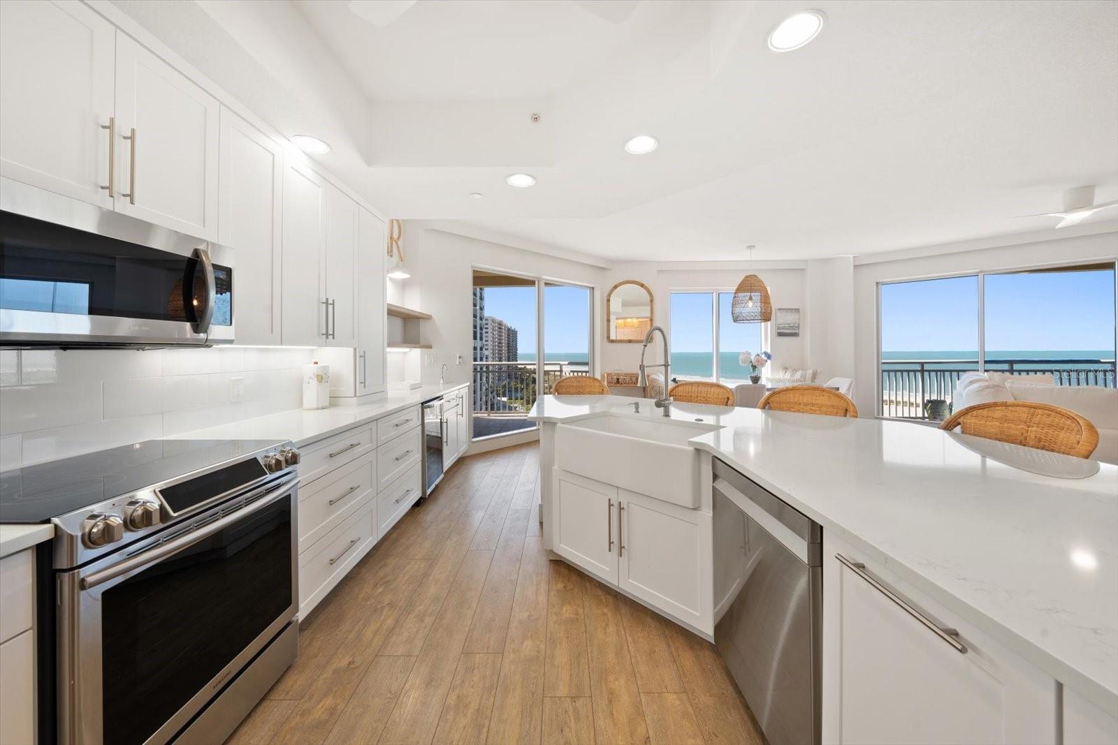 Image 19 of 38 For 1200 Gulf Boulevard 902