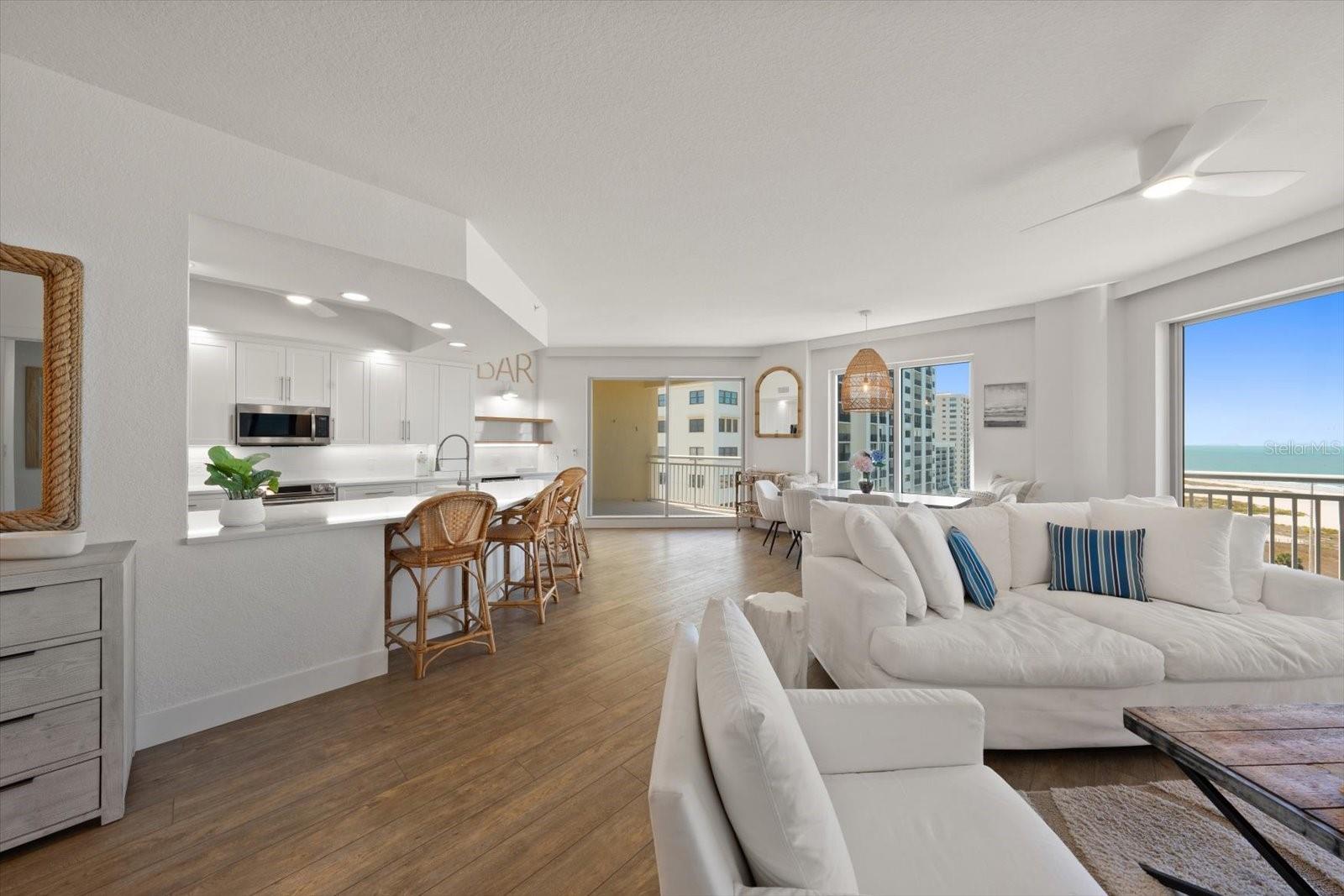 Image 8 of 38 For 1200 Gulf Boulevard 902