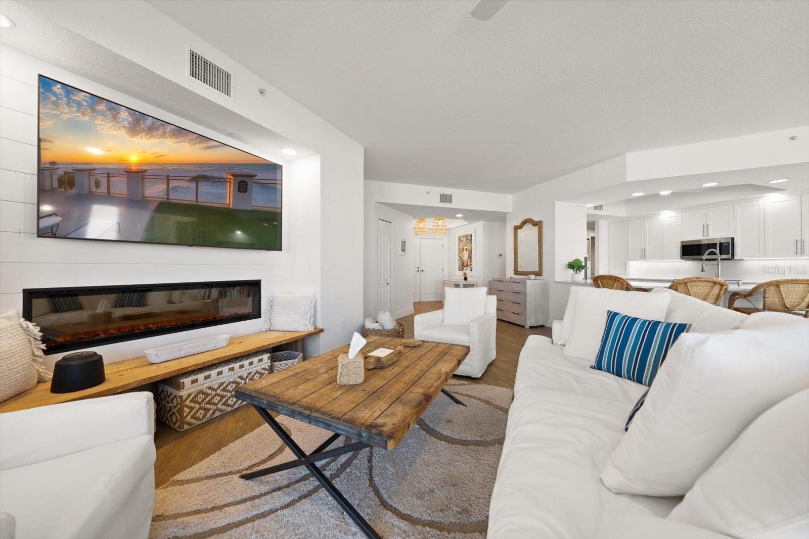 Image 9 of 38 For 1200 Gulf Boulevard 902