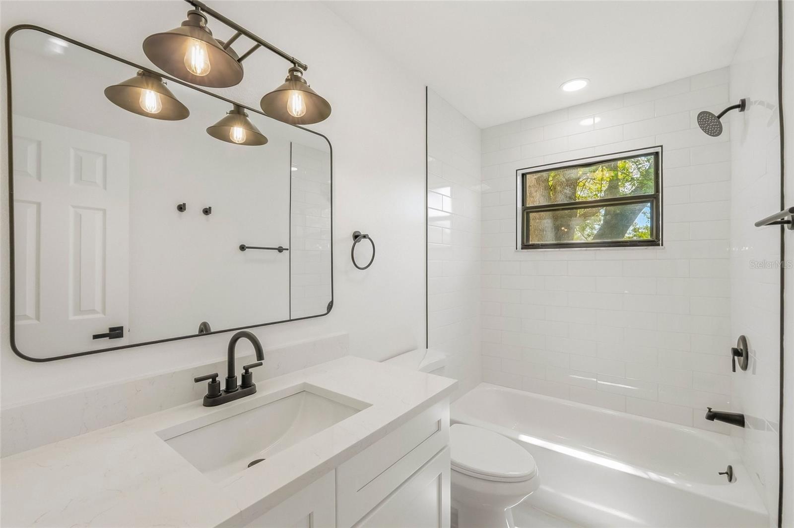 Image 24 of 38 For 576 Channel Court