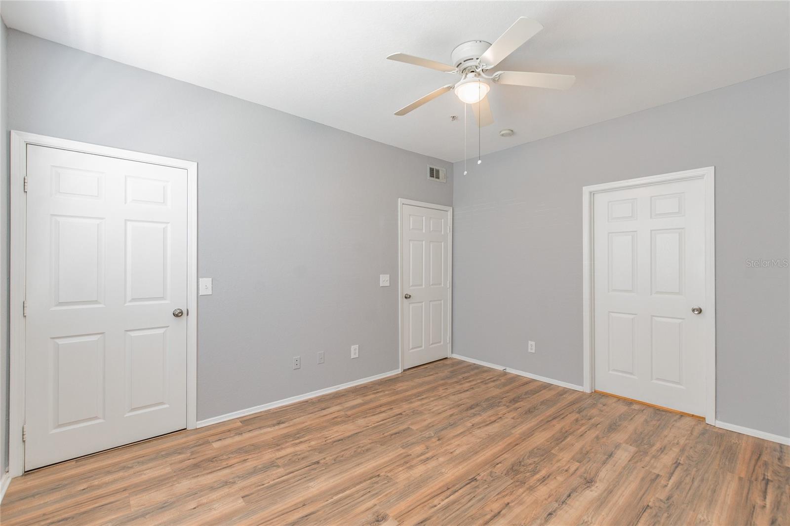 Image 17 of 26 For 13015 Sanctuary Cove Drive 101