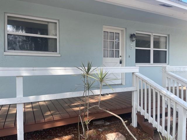 Image 12 of 13 For 333 Lagoon Drive 5