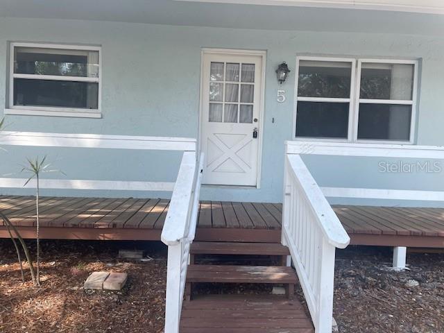 Image 2 of 13 For 333 Lagoon Drive 5