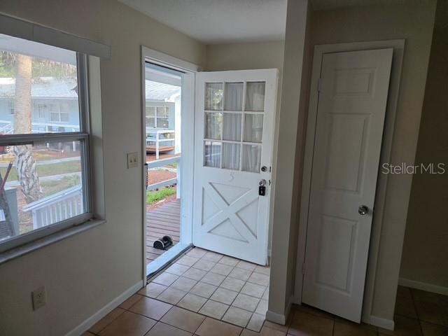 Image 7 of 13 For 333 Lagoon Drive 5