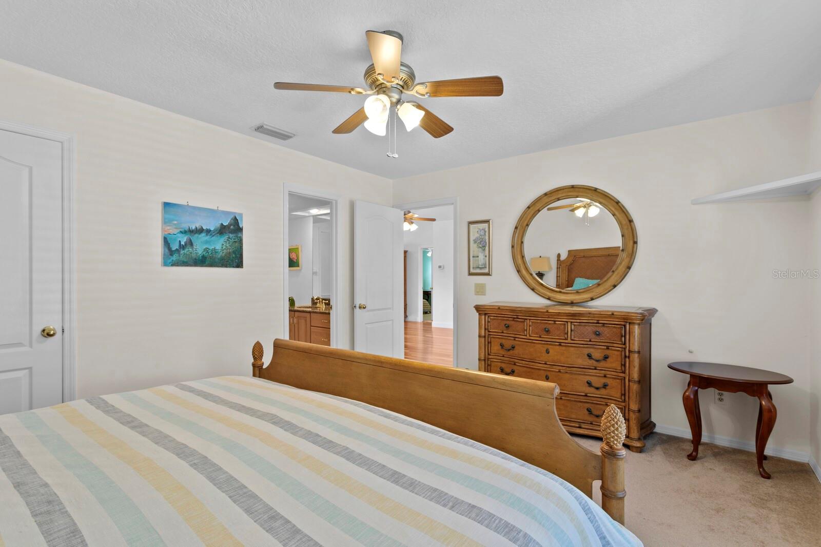 Image 35 of 76 For 13548 Lake Magdalene Drive