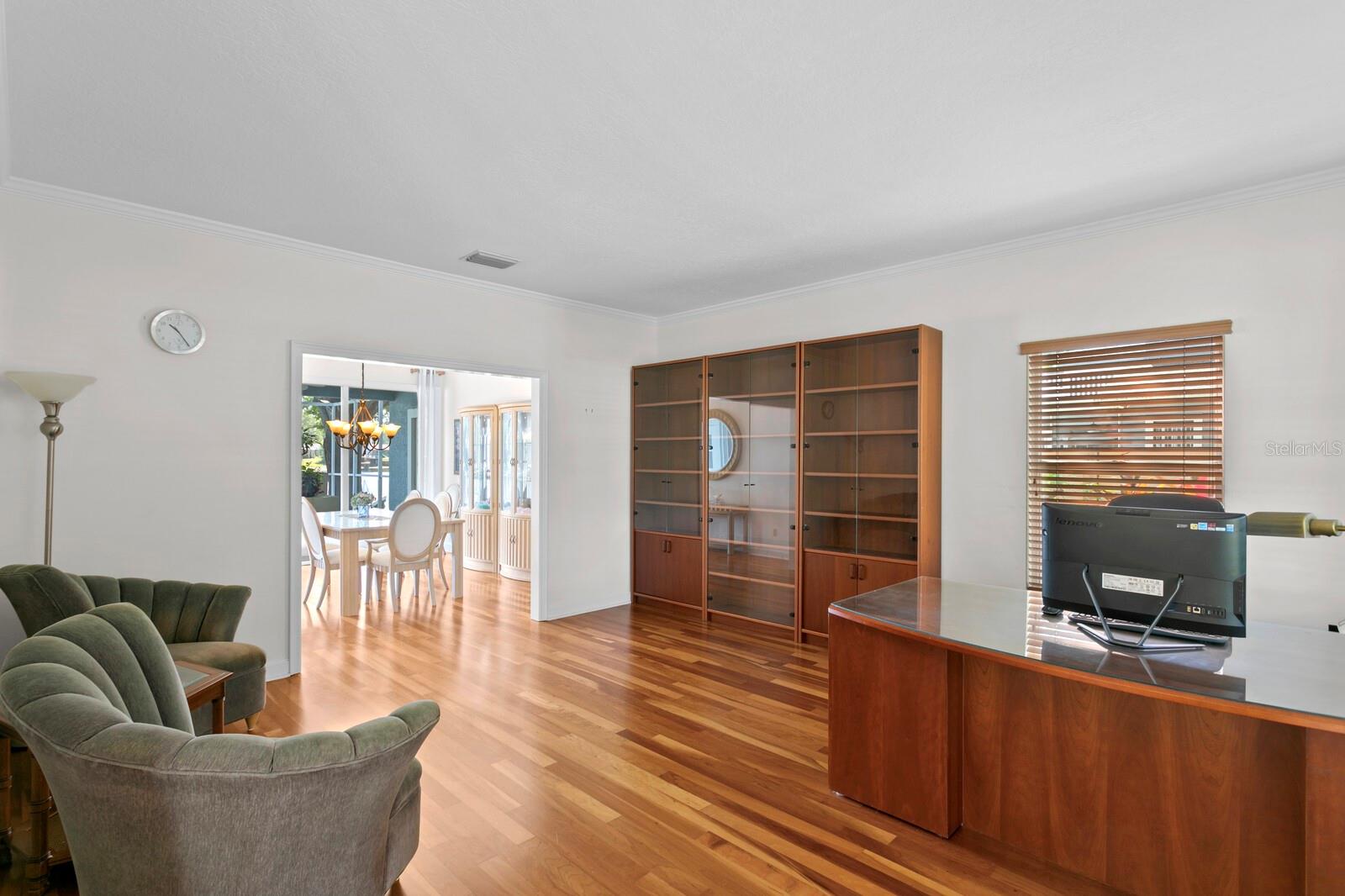 Image 38 of 76 For 13548 Lake Magdalene Drive