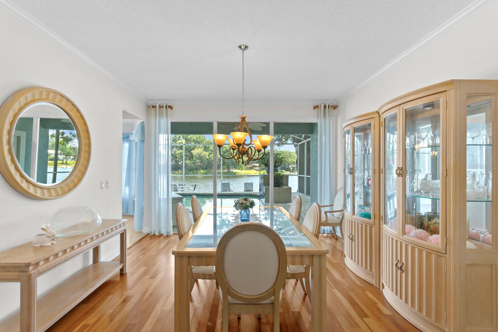 Image 5 of 76 For 13548 Lake Magdalene Drive