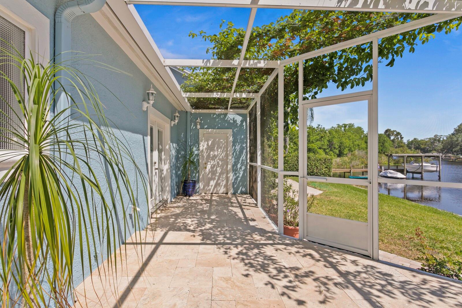 Image 52 of 76 For 13548 Lake Magdalene Drive