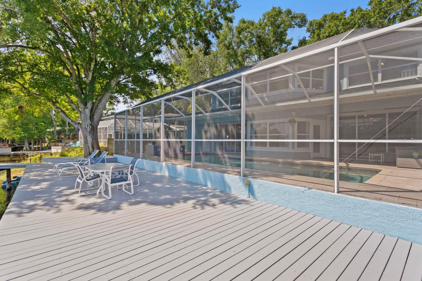 Image 53 of 76 For 13548 Lake Magdalene Drive