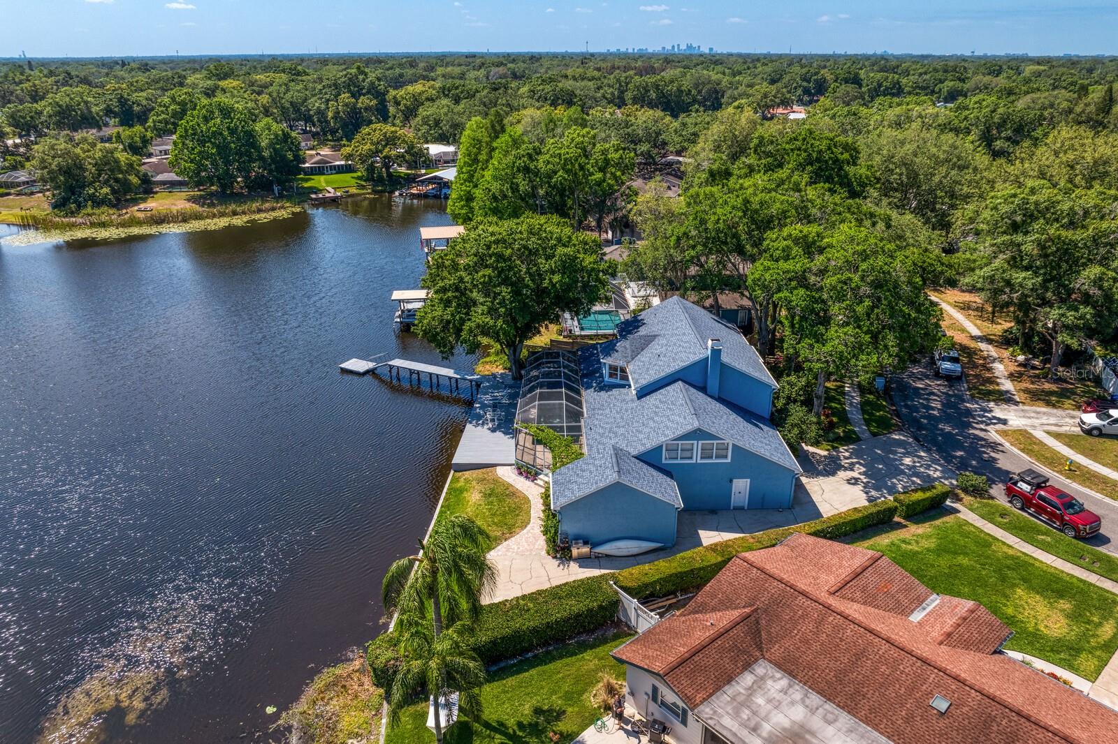 Image 72 of 76 For 13548 Lake Magdalene Drive