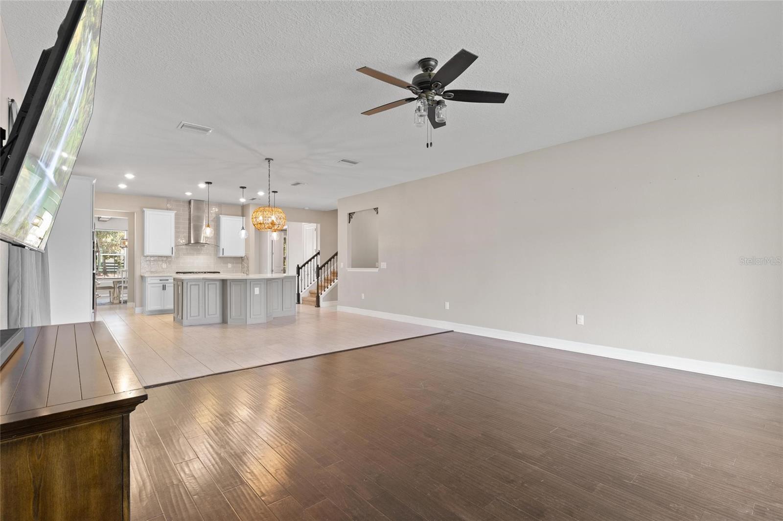 Image 15 of 42 For 2134 Long Spur