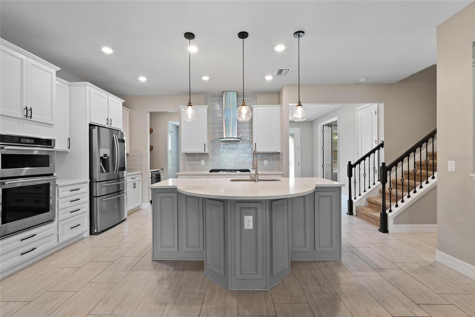 Image 3 of 42 For 2134 Long Spur