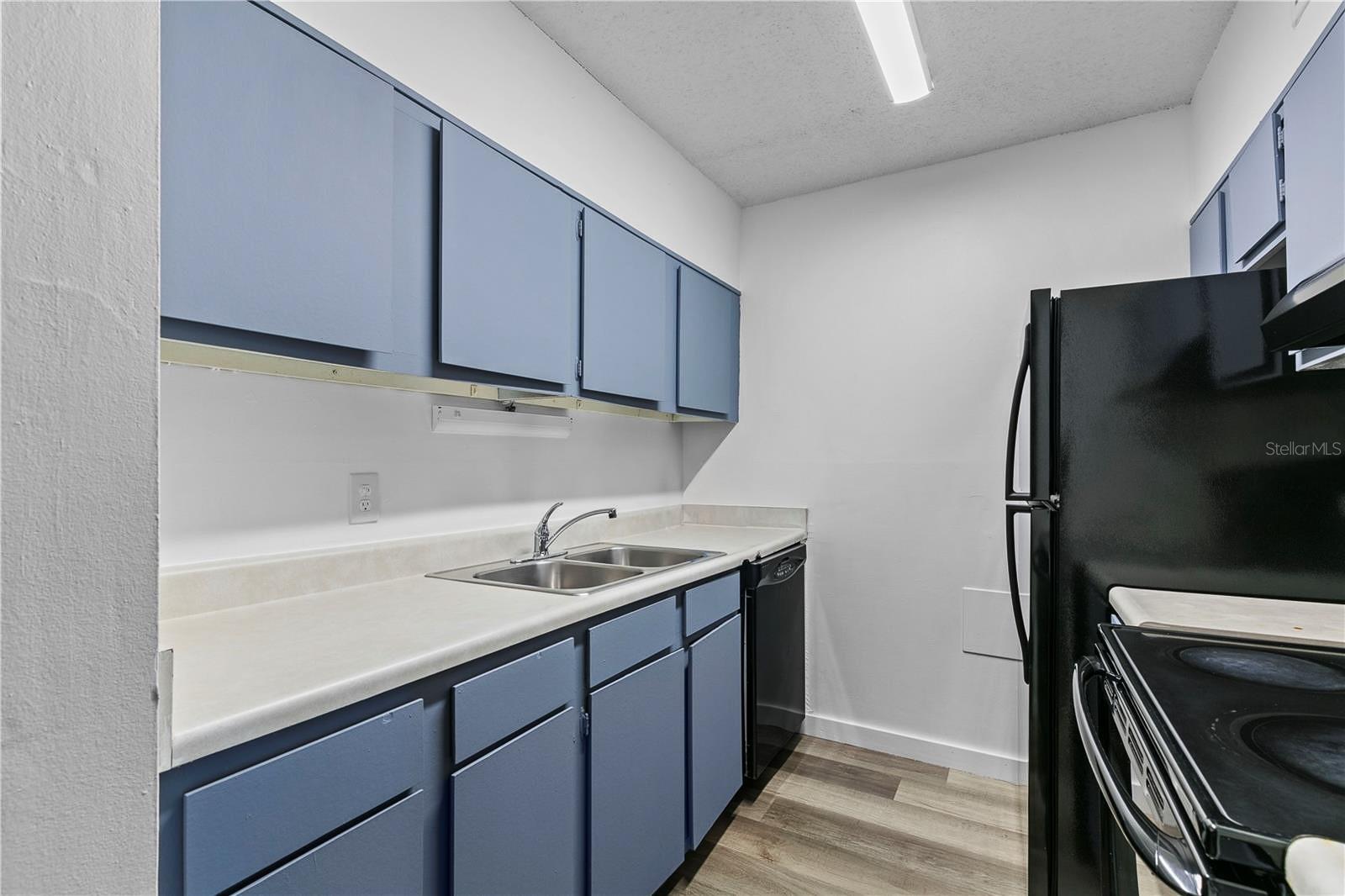 Image 12 of 21 For 6519 Newberry Road 107