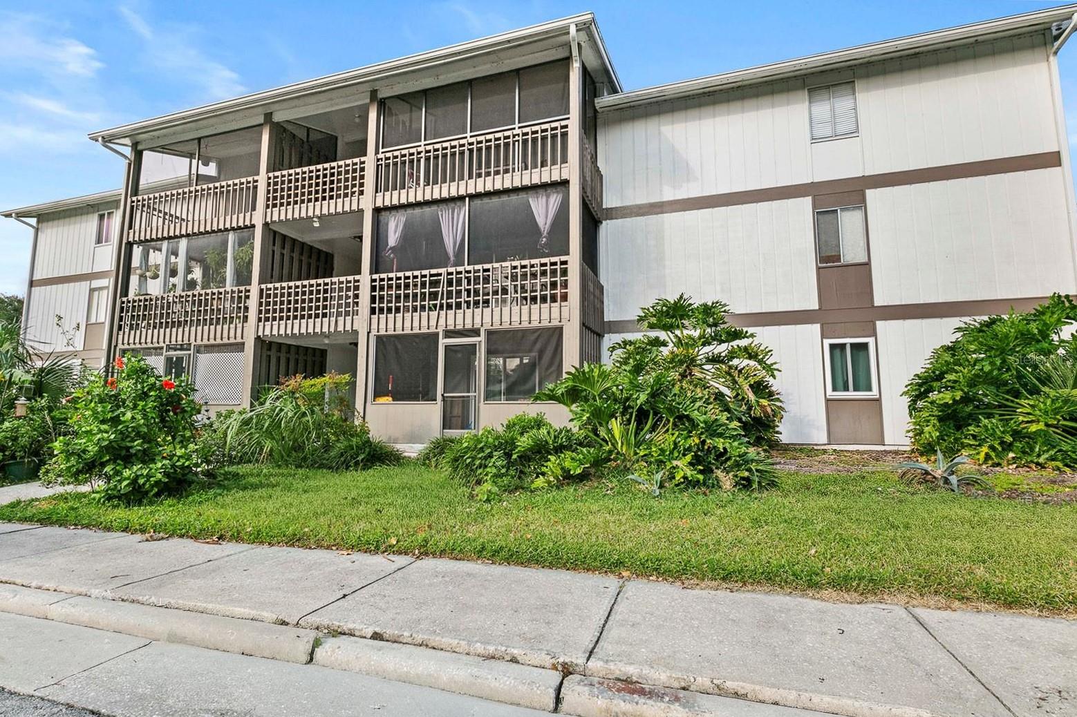 Image 3 of 21 For 6519 Newberry Road 107