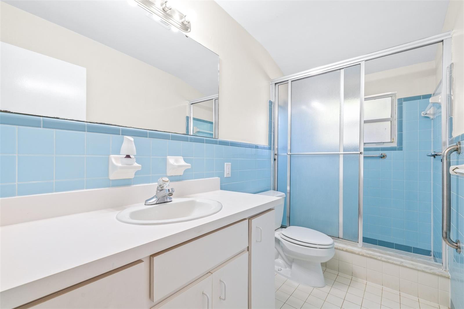 Image 29 of 69 For 1231 Greenview Drive