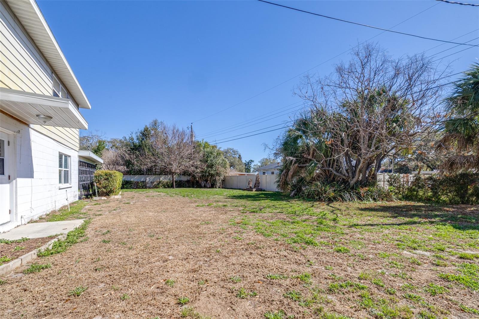 Image 37 of 69 For 1231 Greenview Drive