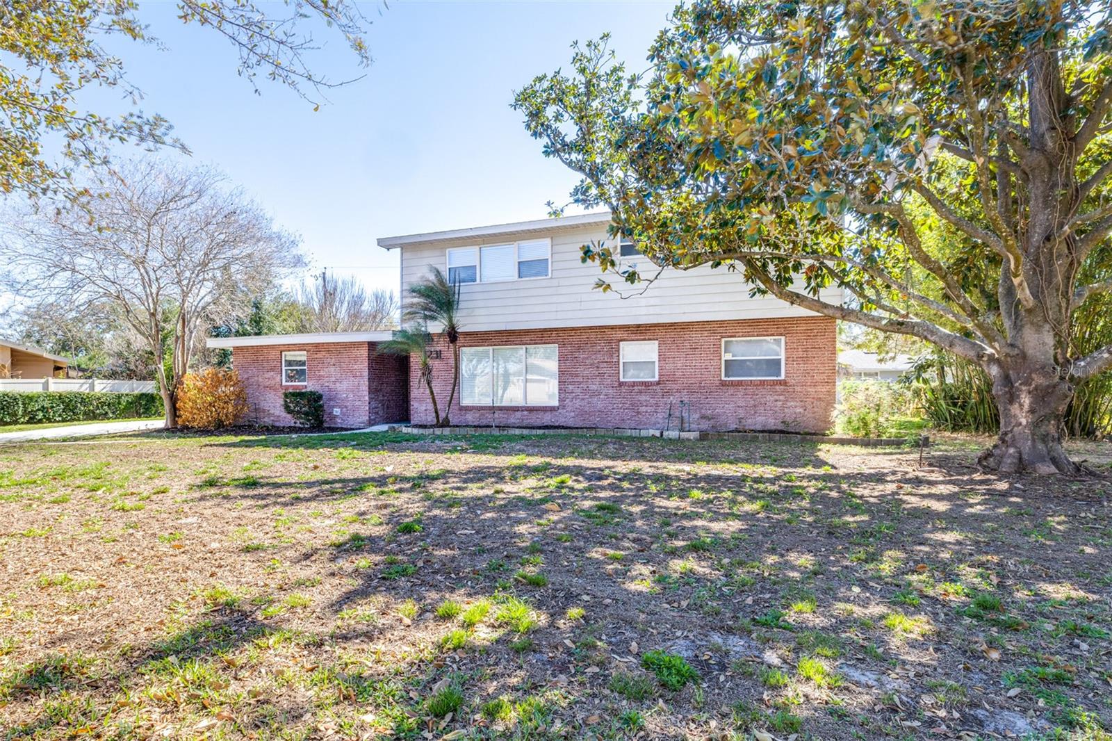 Image 5 of 69 For 1231 Greenview Drive