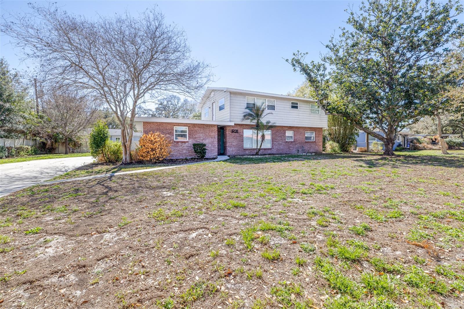 Image 6 of 69 For 1231 Greenview Drive