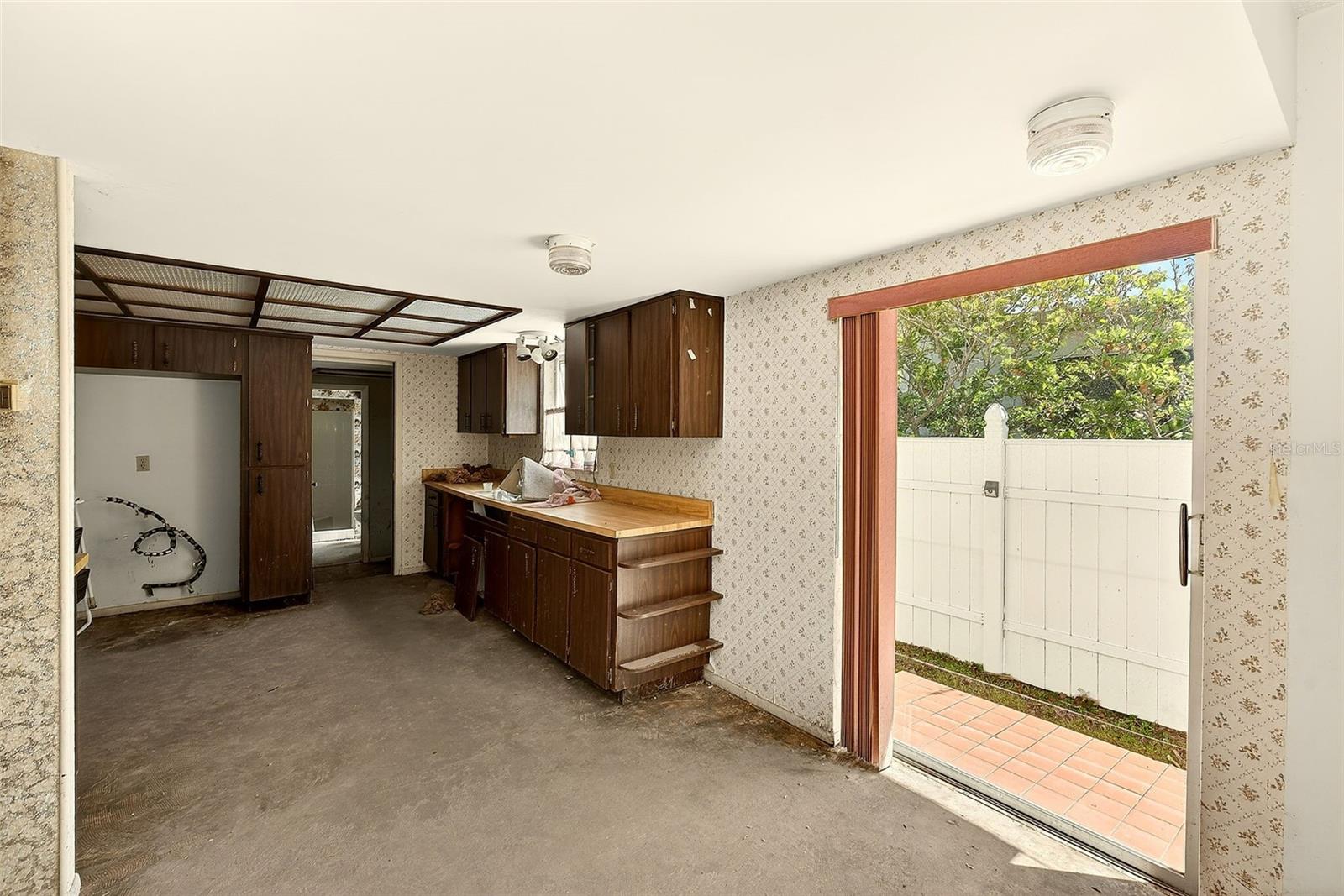 Image 10 of 51 For 205 Gulf Boulevard