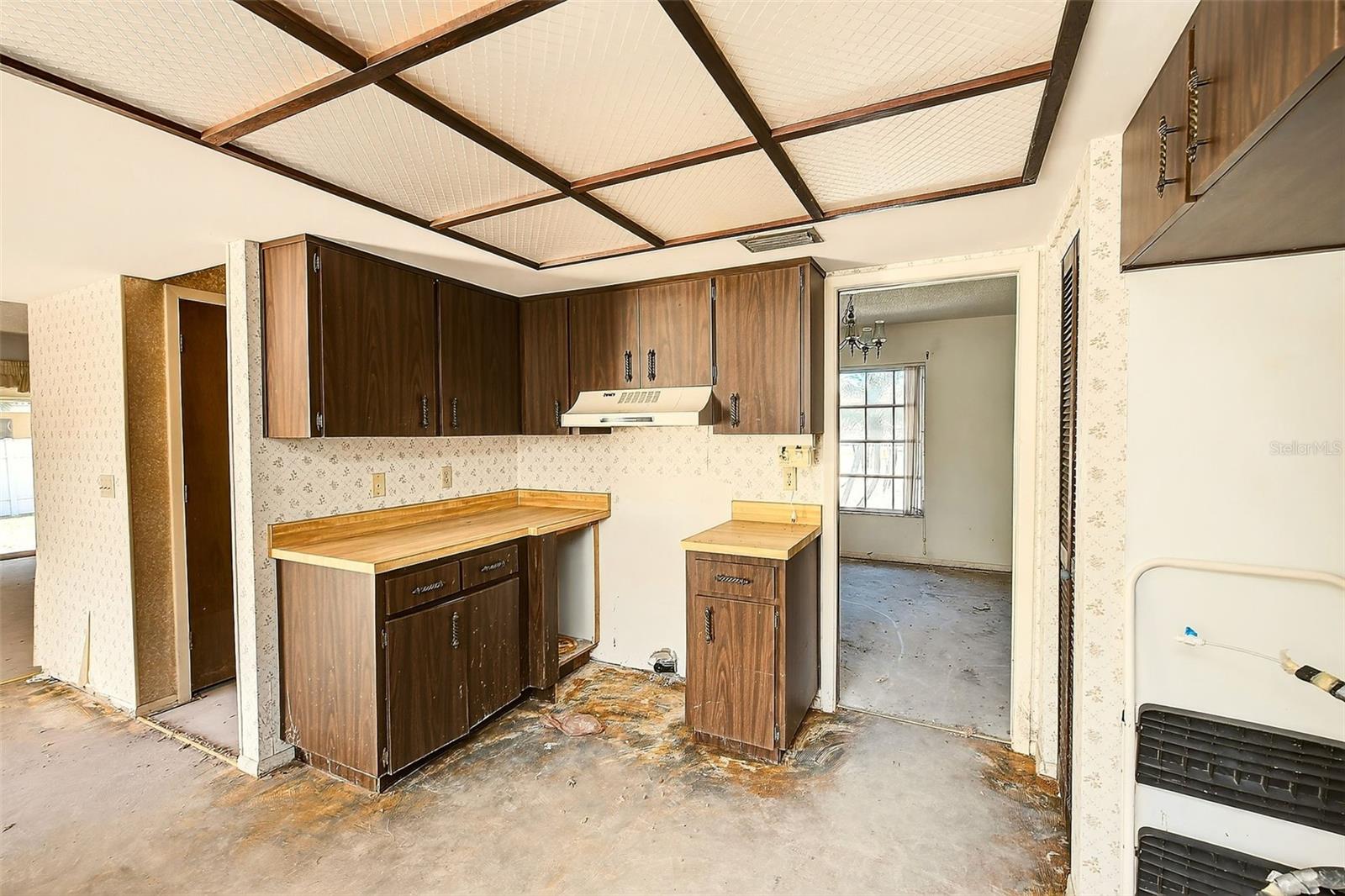 Image 13 of 51 For 205 Gulf Boulevard