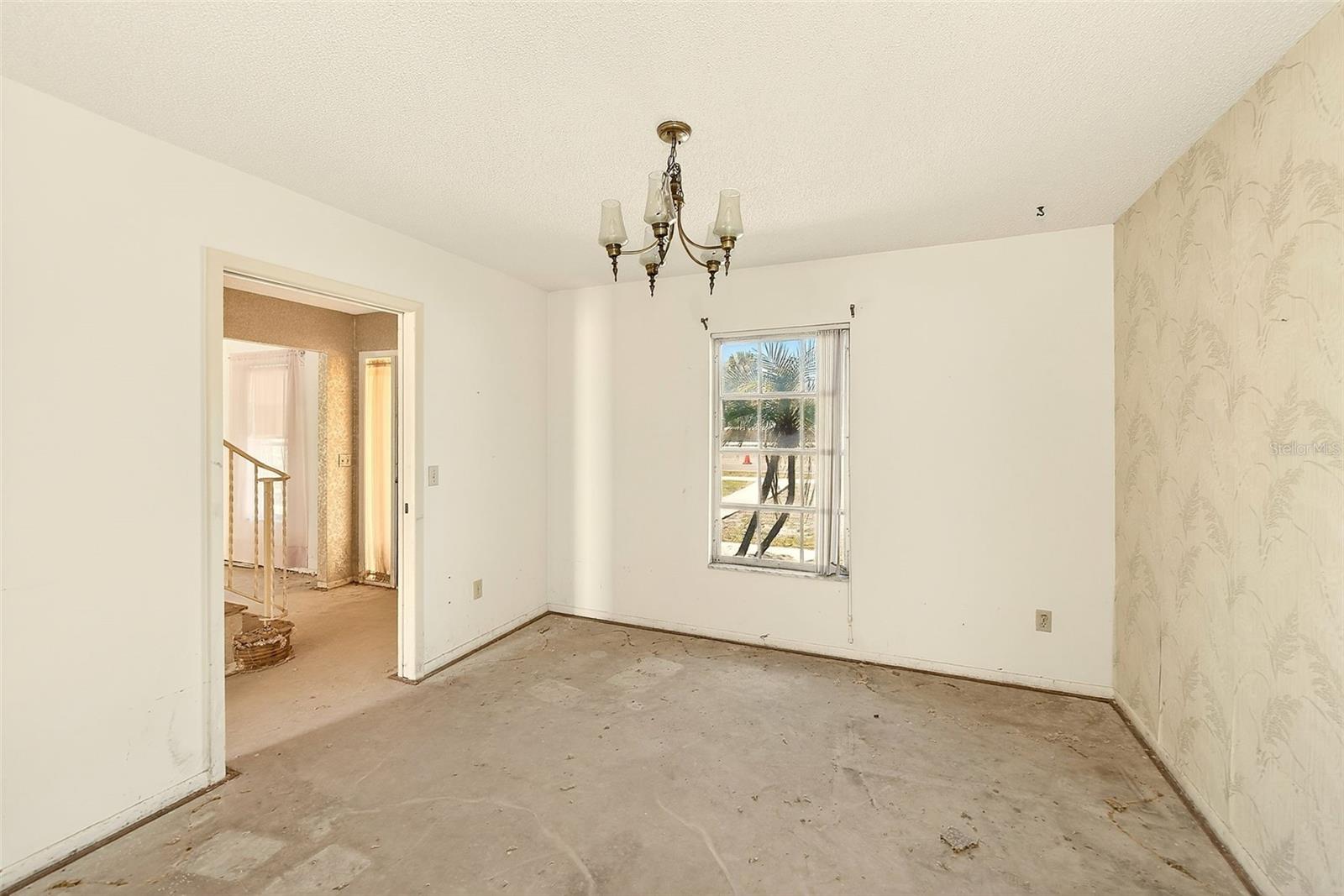 Image 16 of 51 For 205 Gulf Boulevard