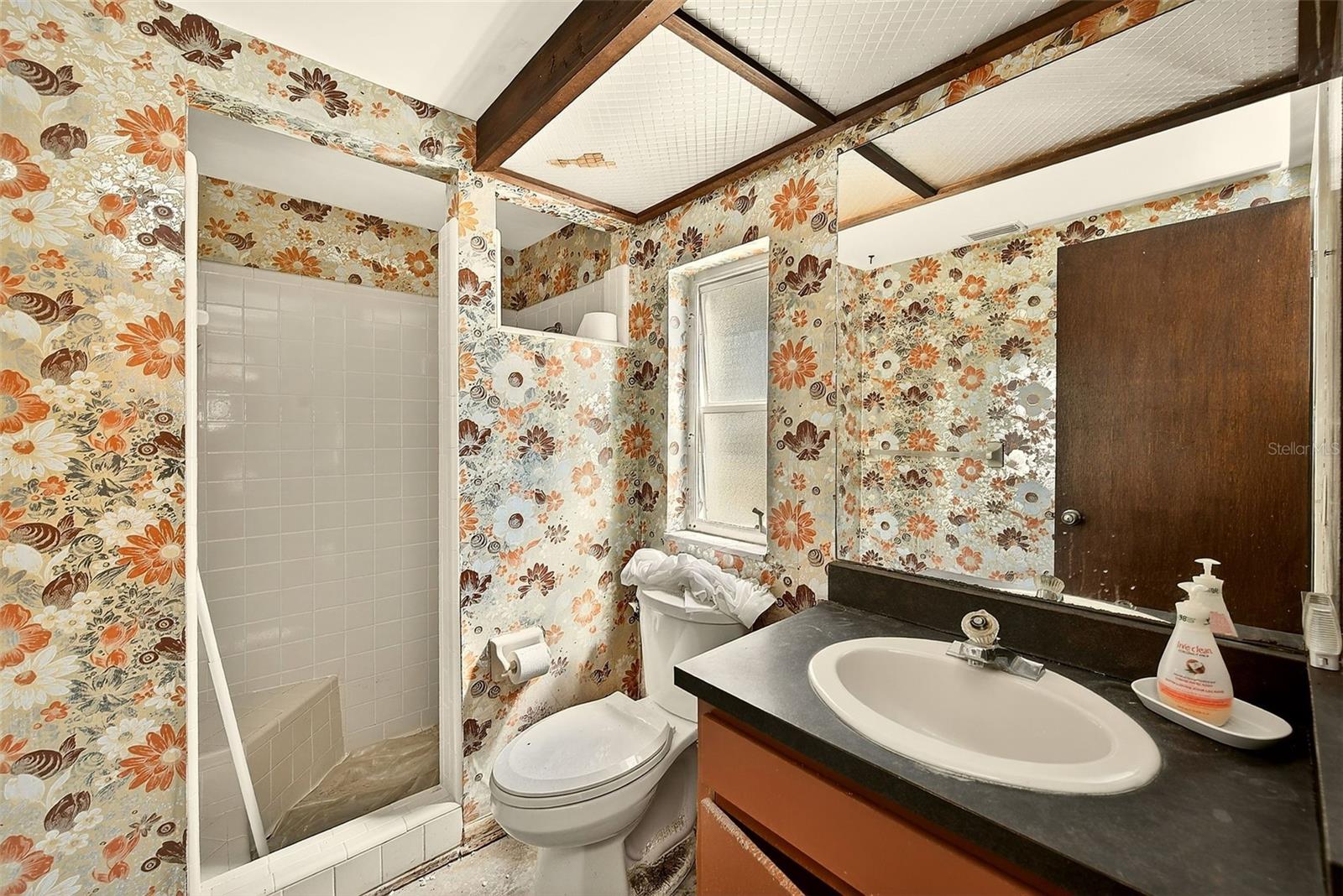 Image 19 of 51 For 205 Gulf Boulevard