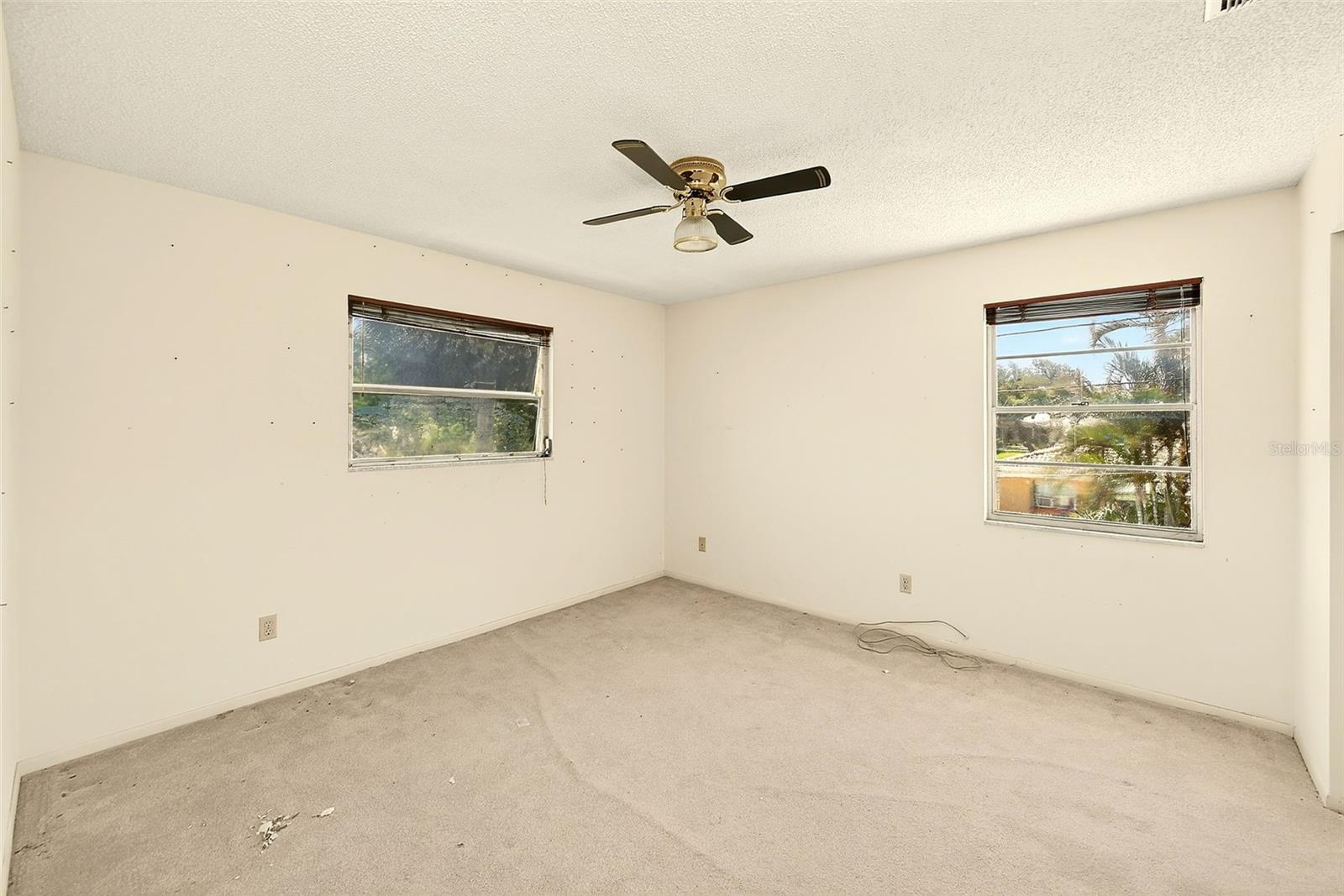 Image 29 of 51 For 205 Gulf Boulevard