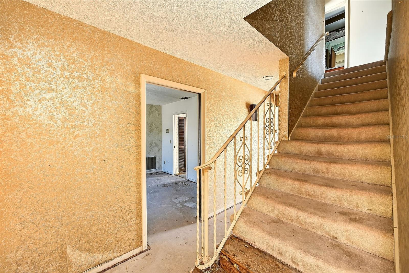 Image 4 of 51 For 205 Gulf Boulevard