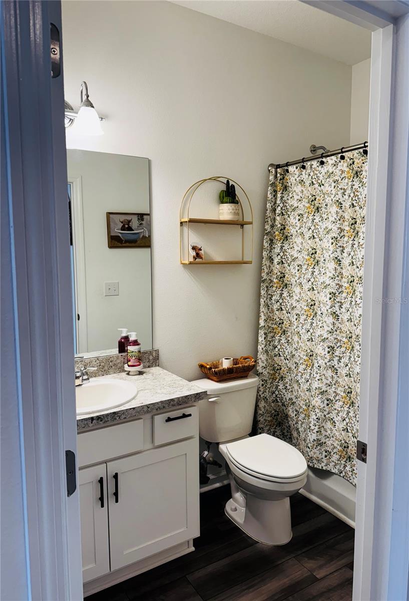 Image 10 of 13 For 927 Kelly Fern Loop