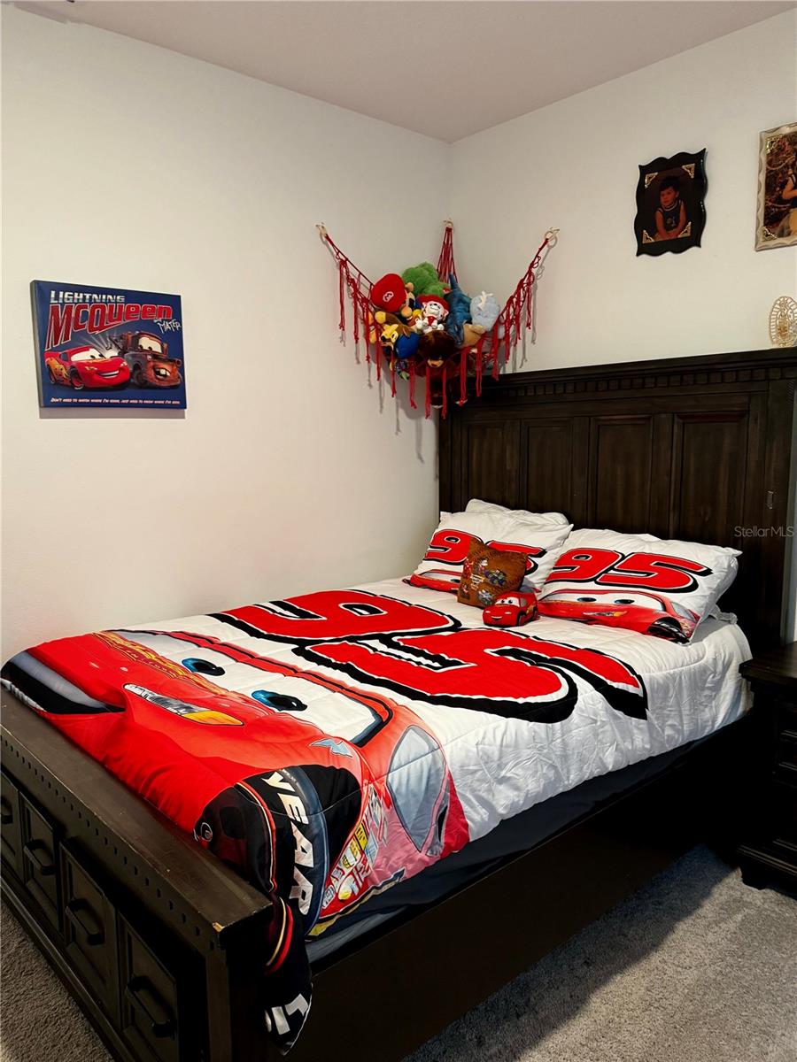 Image 11 of 13 For 927 Kelly Fern Loop