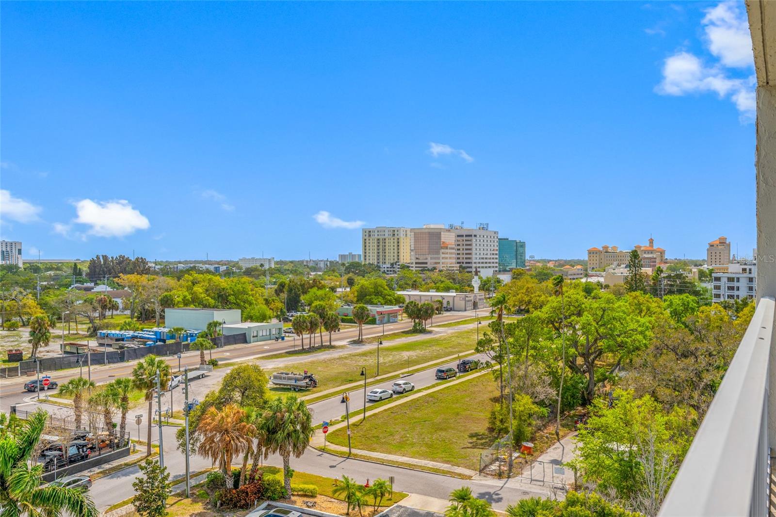 Image 33 of 56 For 500 Osceola Avenue 810