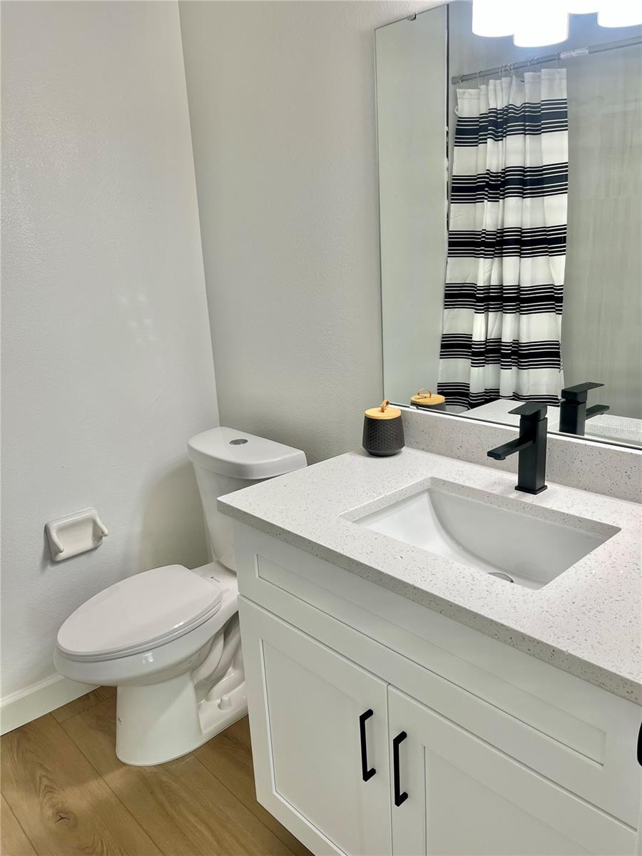 Image 7 of 12 For 4705 Robin Drive