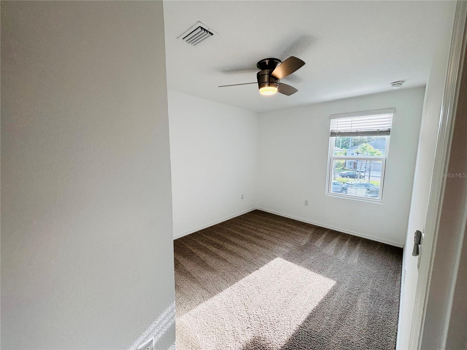 Image 19 of 27 For 2512 Paravane Way