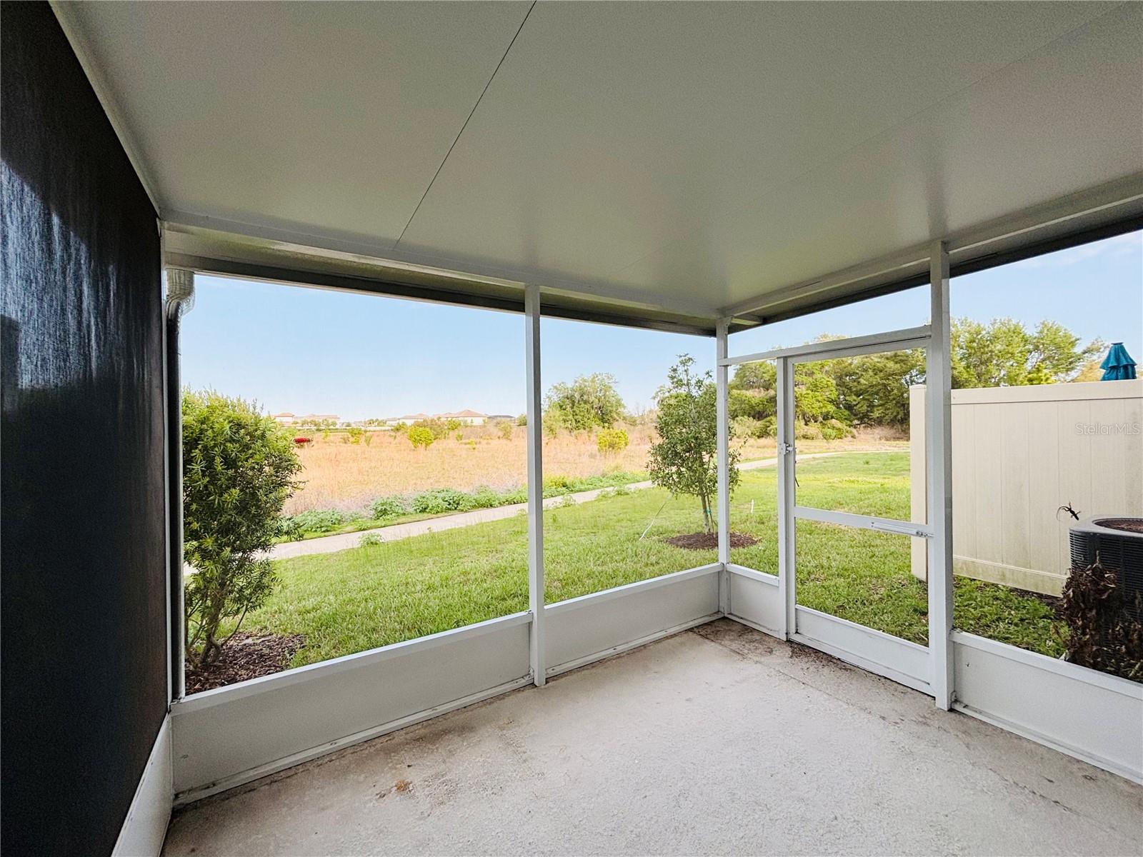 Image 9 of 27 For 2512 Paravane Way