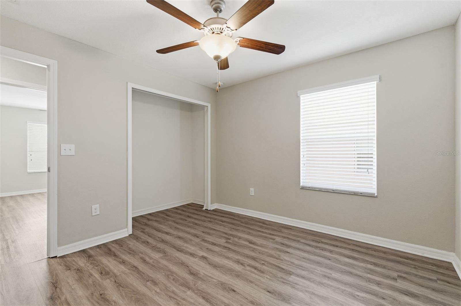 Image 31 of 48 For 10668 Lake Montauk Drive