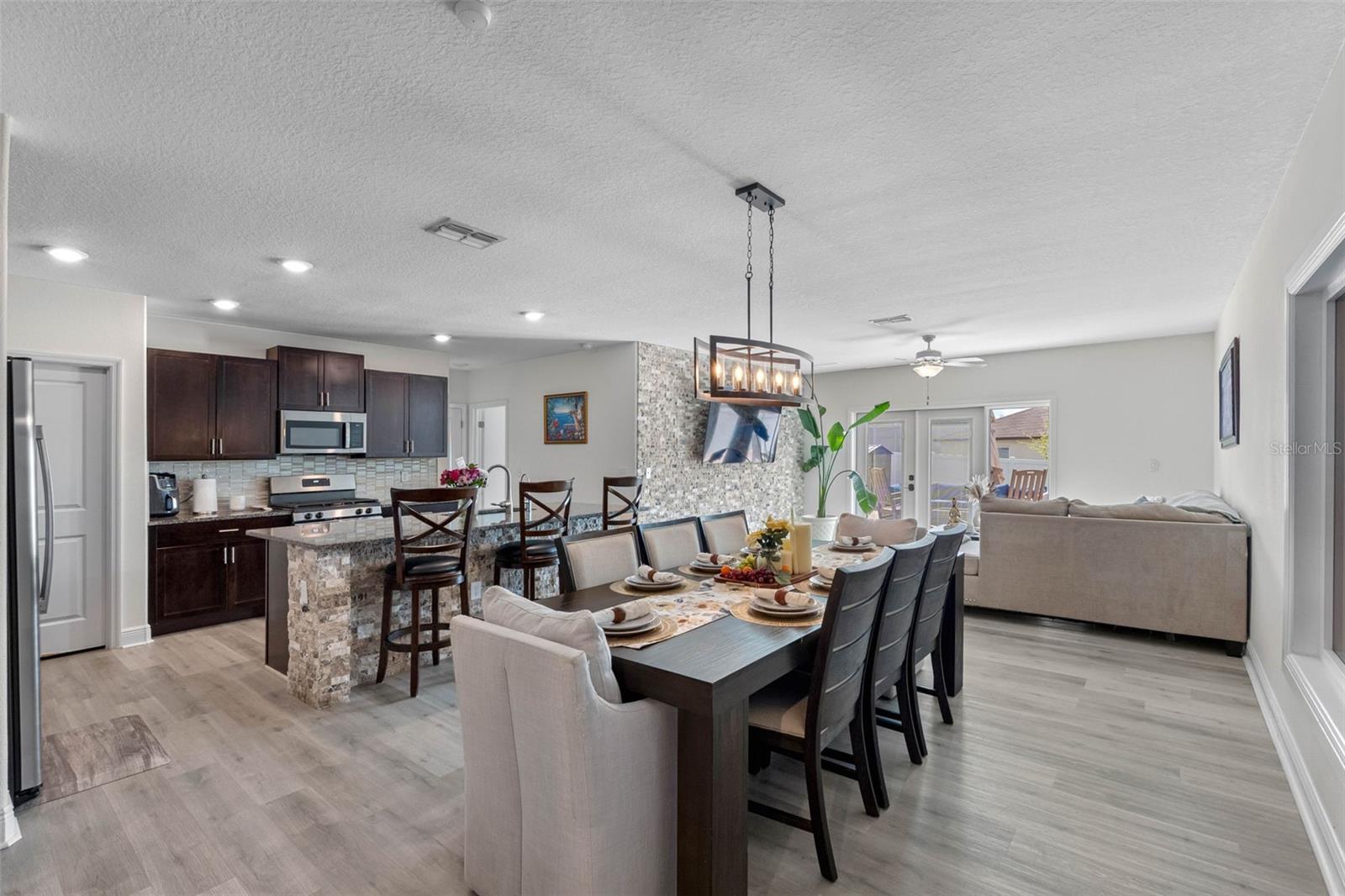 Image 8 of 25 For 10369 Blue Plume Court